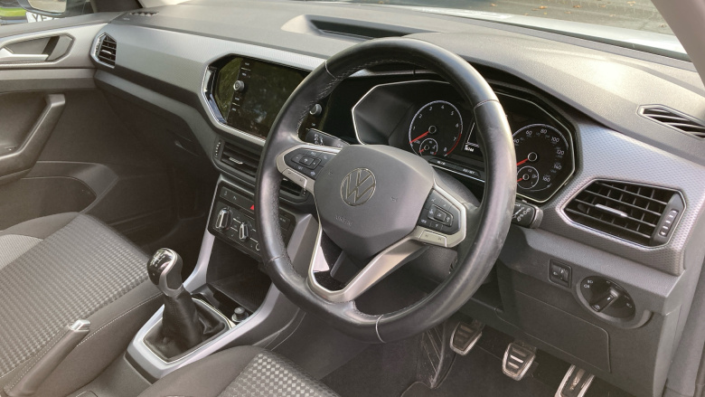 Volkswagen T-Cross 1.0 TSI 110 Active 5dr Petrol Estate